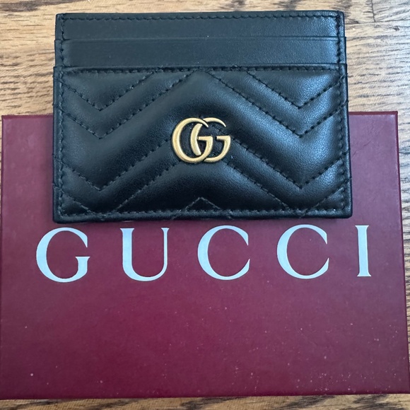 Gucci card holder - Picture 1 of 3